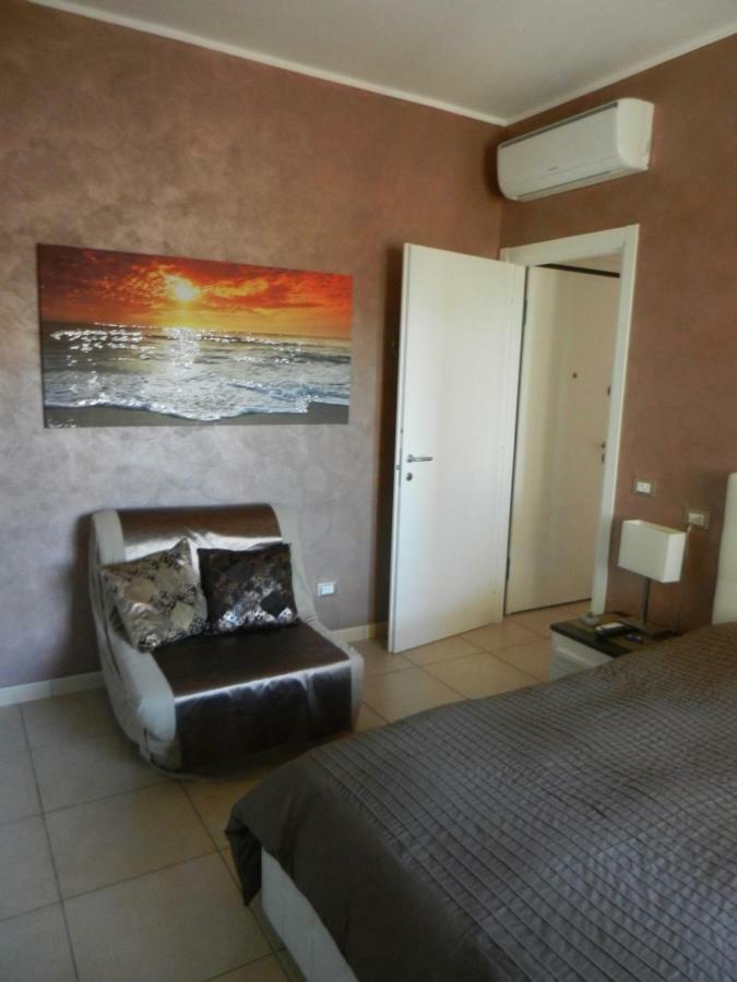 Casa Domenica Al Mare Apartment *